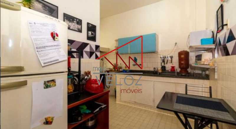 Apartamento à venda com 3 quartos, 94m² - Foto 23