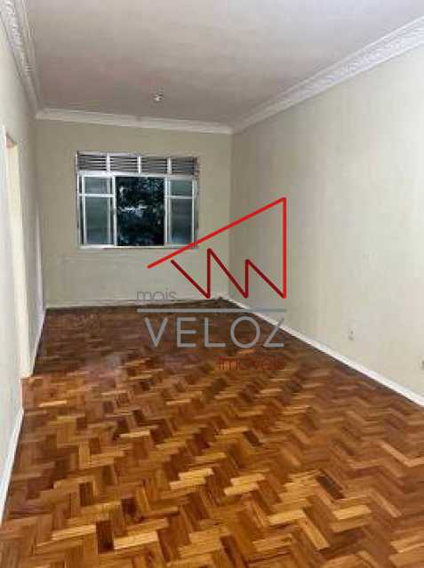 Apartamento à venda com 2 quartos, 80m² - Foto 1