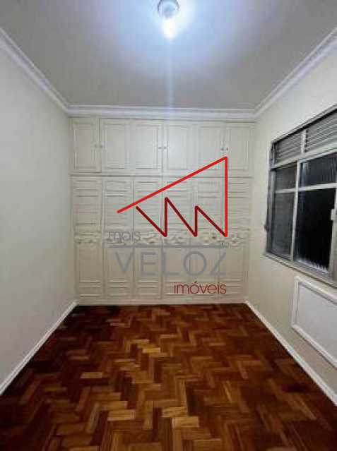 Apartamento à venda com 2 quartos, 80m² - Foto 11