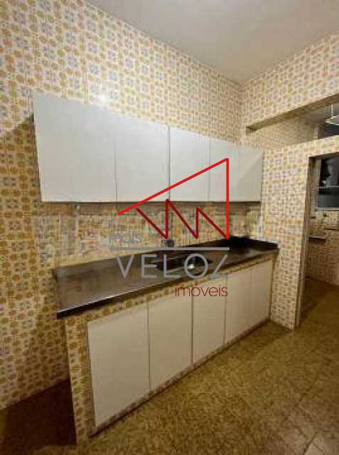 Apartamento à venda com 2 quartos, 80m² - Foto 17