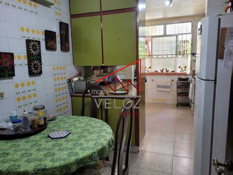 Apartamento à venda com 4 quartos, 215m² - Foto 19