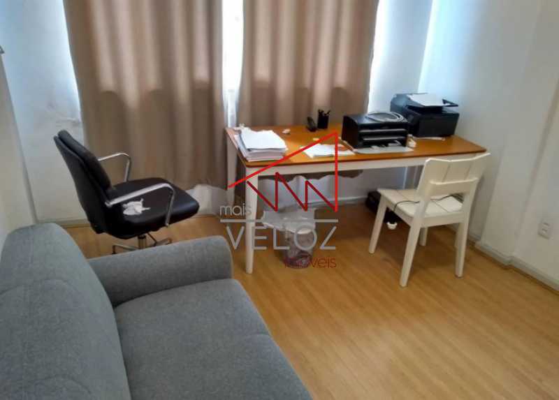 Apartamento à venda com 2 quartos, 80m² - Foto 6