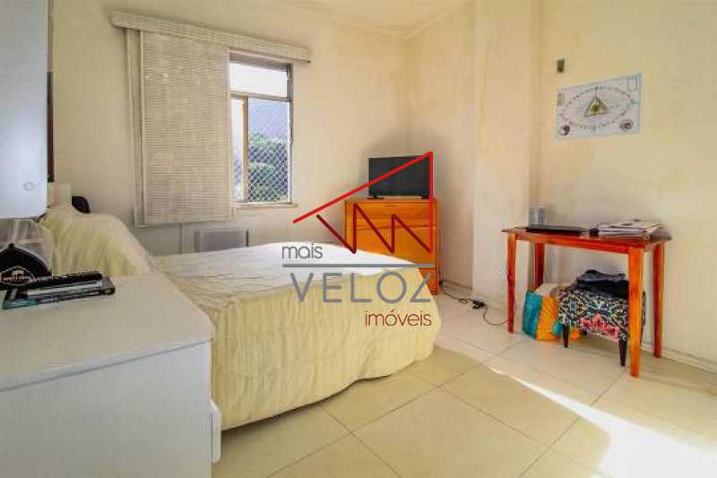 Apartamento à venda com 3 quartos, 108m² - Foto 8