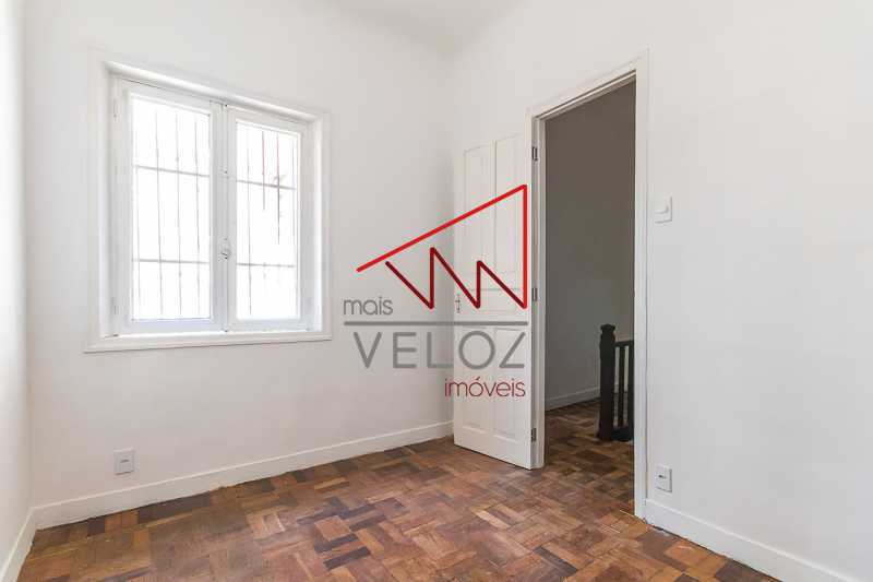 Casa à venda com 3 quartos, 170m² - Foto 16