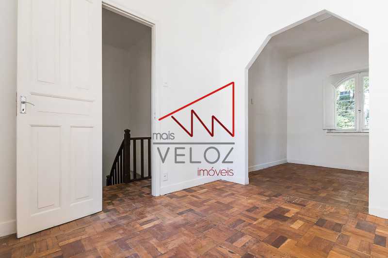 Casa à venda com 3 quartos, 170m² - Foto 14