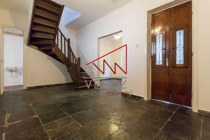 Casa à venda com 3 quartos, 170m² - Foto 4