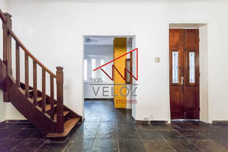 Casa à venda com 3 quartos, 170m² - Foto 3