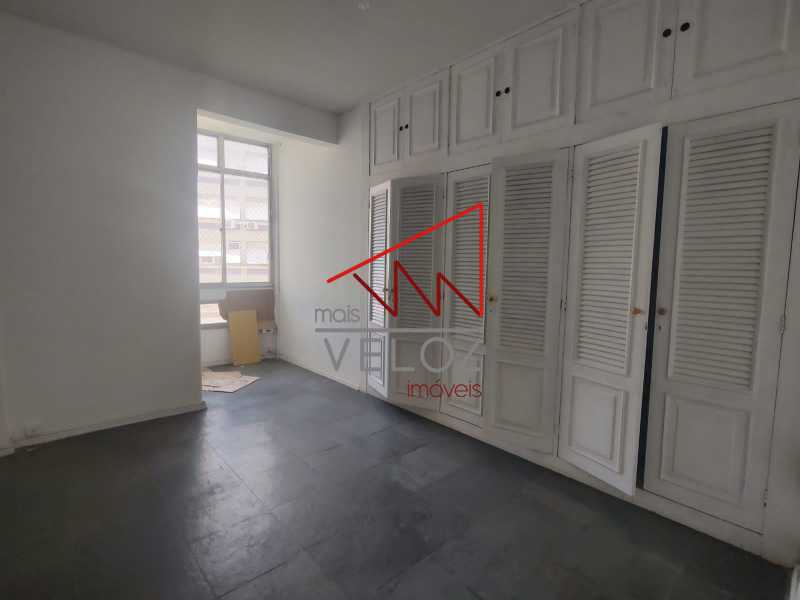 Apartamento à venda com 2 quartos, 72m² - Foto 5