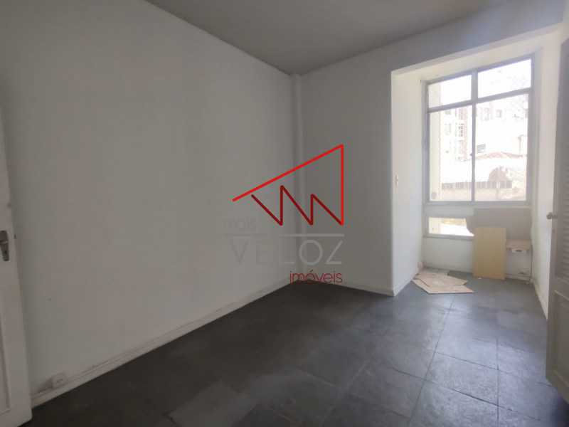 Apartamento à venda com 2 quartos, 72m² - Foto 7