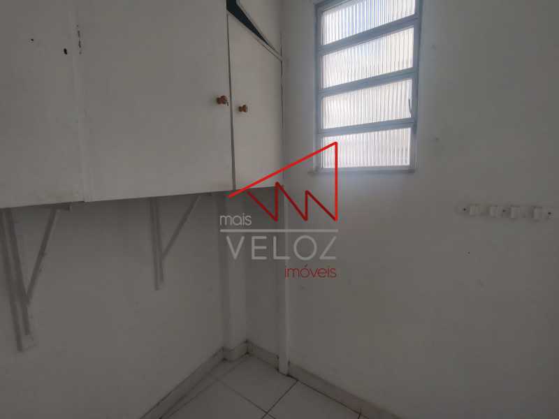 Apartamento à venda com 2 quartos, 72m² - Foto 18