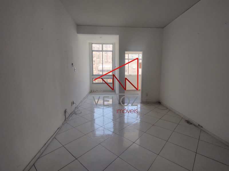 Apartamento à venda com 2 quartos, 72m² - Foto 3