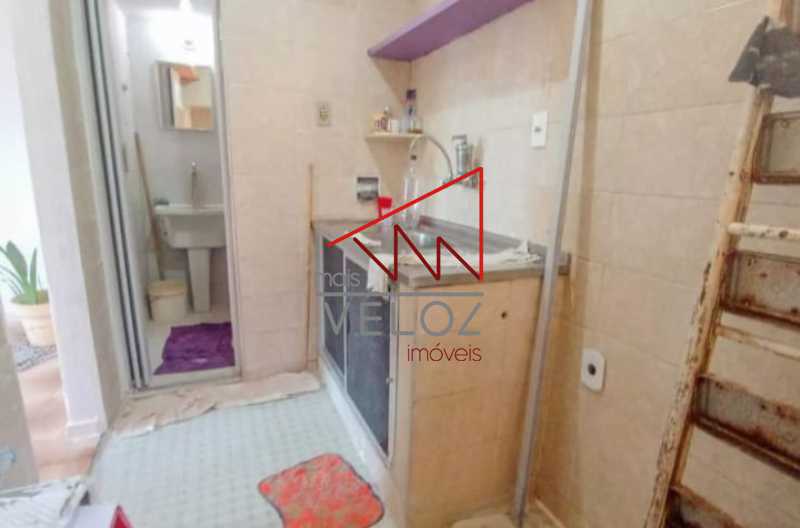 Apartamento à venda com 1 quarto, 28m² - Foto 18