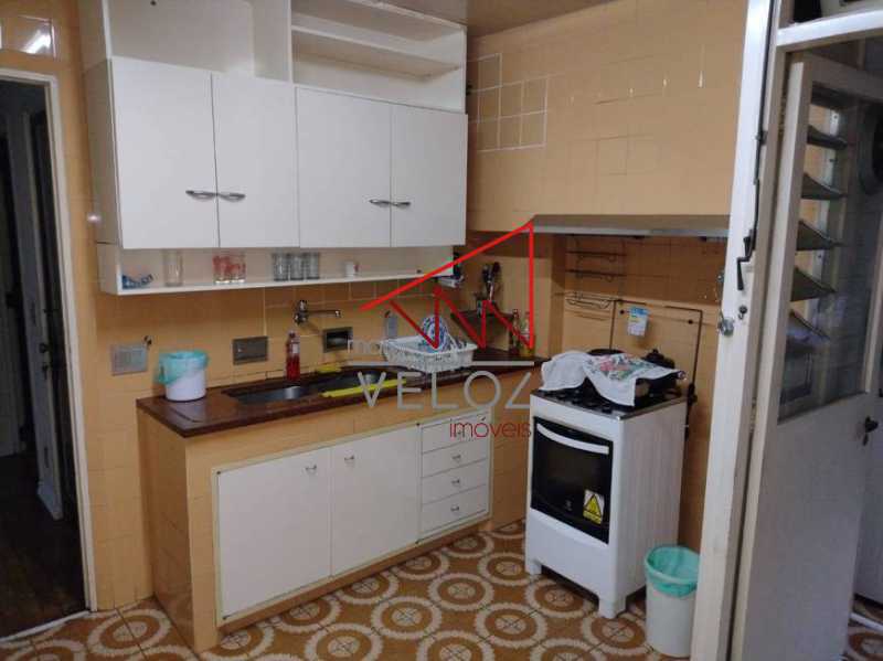 Apartamento à venda com 3 quartos, 175m² - Foto 9