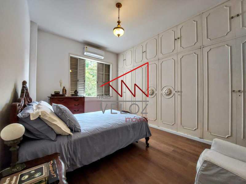 Apartamento à venda com 3 quartos, 133m² - Foto 18