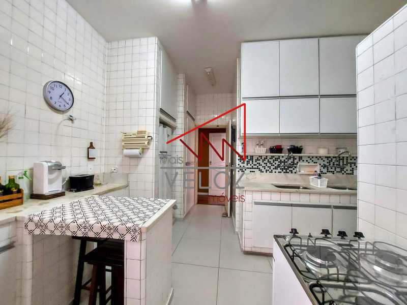 Apartamento à venda com 3 quartos, 133m² - Foto 25