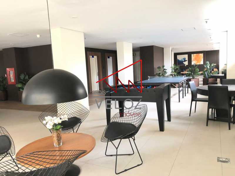 Apartamento à venda com 1 quarto, 43m² - Foto 18