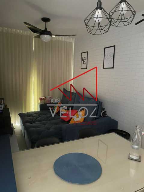 Apartamento à venda com 1 quarto, 43m² - Foto 2