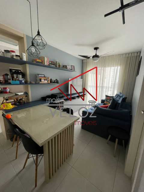 Apartamento à venda com 1 quarto, 43m² - Foto 24