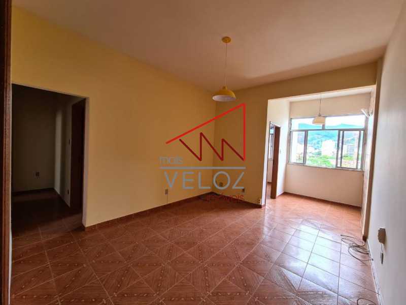 Apartamento à venda com 3 quartos, 64m² - Foto 4