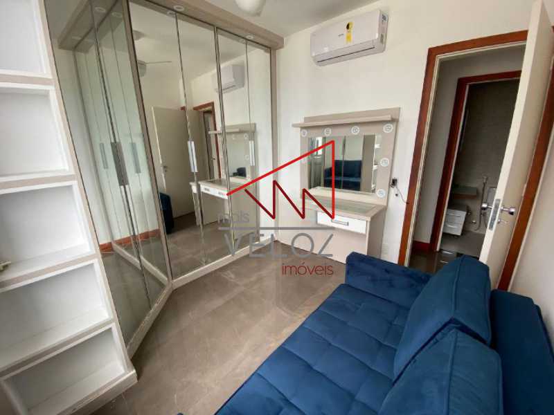 Apartamento à venda com 2 quartos, 70m² - Foto 15