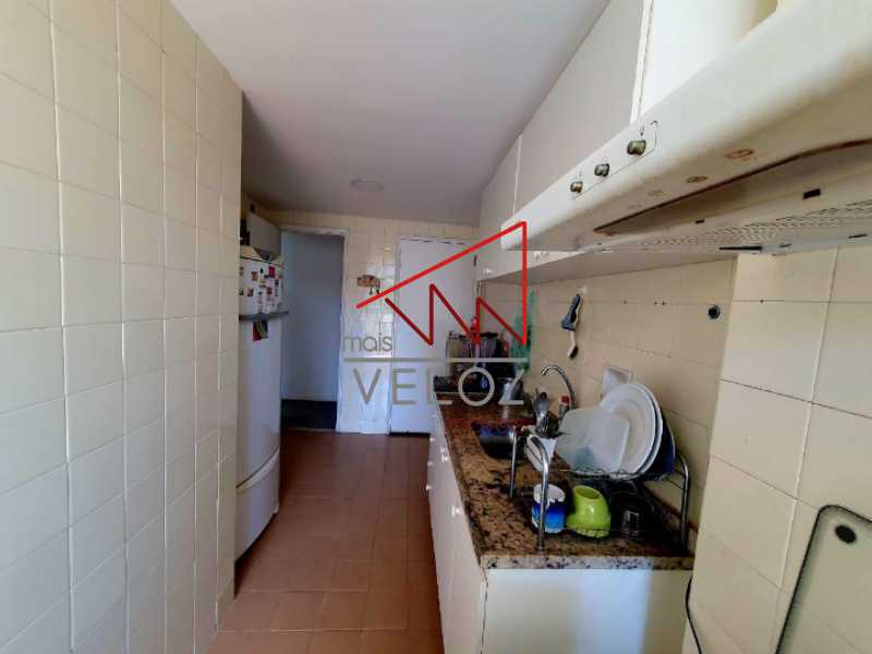 Apartamento à venda com 2 quartos, 70m² - Foto 16