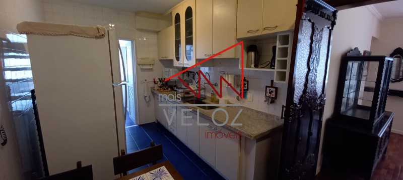 Apartamento à venda com 3 quartos, 101m² - Foto 13