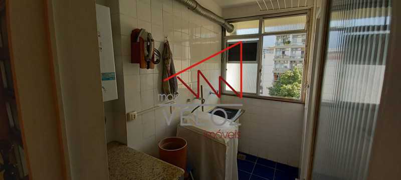 Apartamento à venda com 3 quartos, 101m² - Foto 15