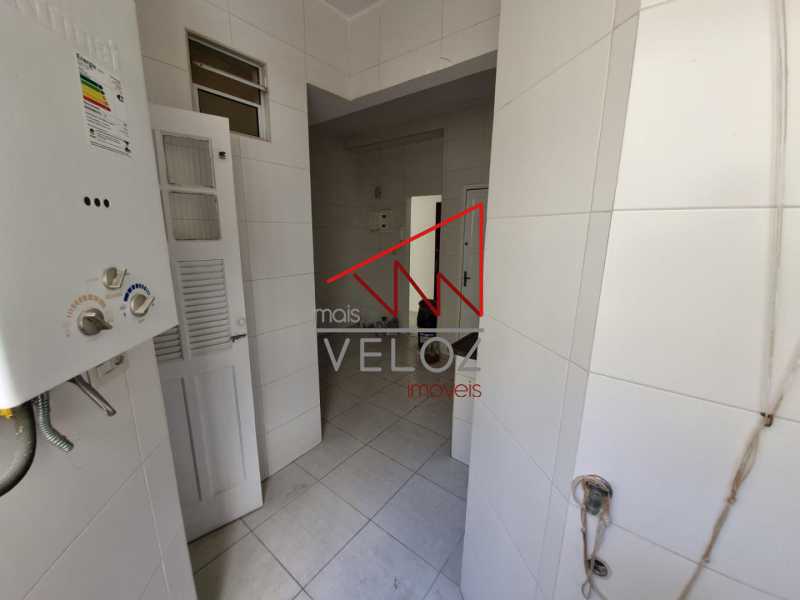 Apartamento à venda com 3 quartos, 75m² - Foto 9