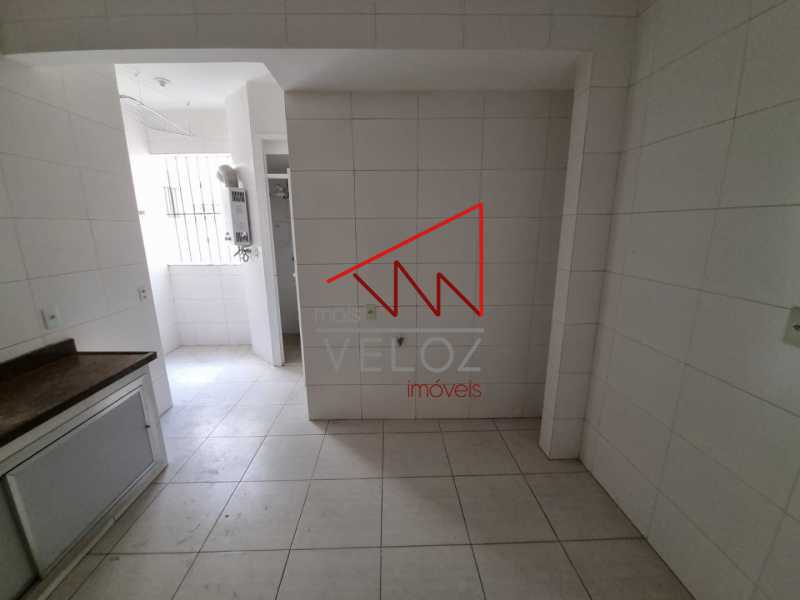 Apartamento à venda com 3 quartos, 75m² - Foto 15