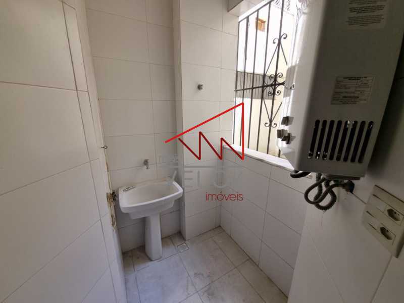 Apartamento à venda com 3 quartos, 75m² - Foto 18