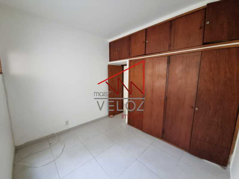 Apartamento à venda com 3 quartos, 75m² - Foto 13