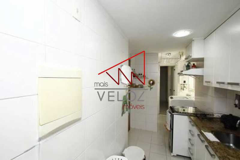 Apartamento à venda com 2 quartos, 75m² - Foto 7