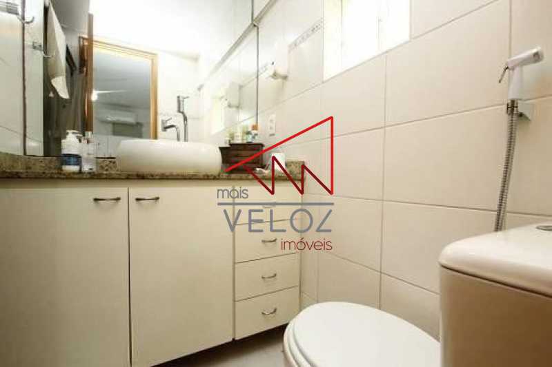 Apartamento à venda com 2 quartos, 75m² - Foto 10