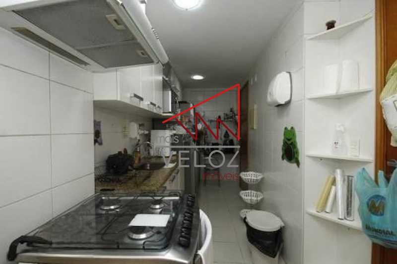 Apartamento à venda com 2 quartos, 75m² - Foto 18