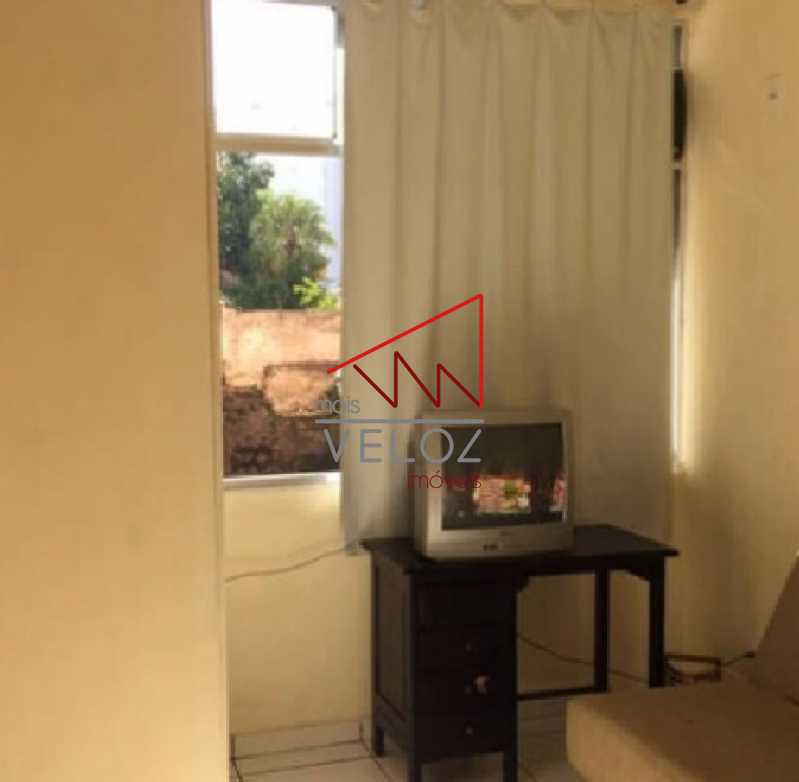 Apartamento à venda com 1 quarto, 30m² - Foto 2