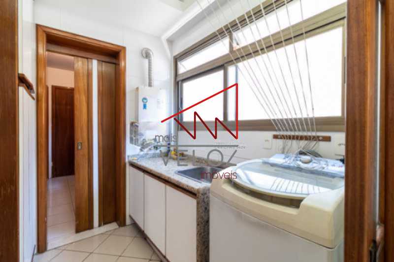 Apartamento à venda com 4 quartos, 222m² - Foto 28