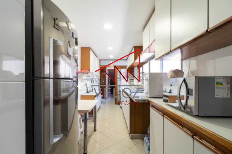 Apartamento à venda com 4 quartos, 222m² - Foto 26