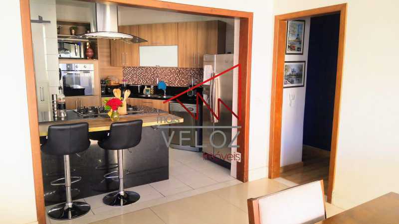 Apartamento à venda com 3 quartos, 123m² - Foto 11