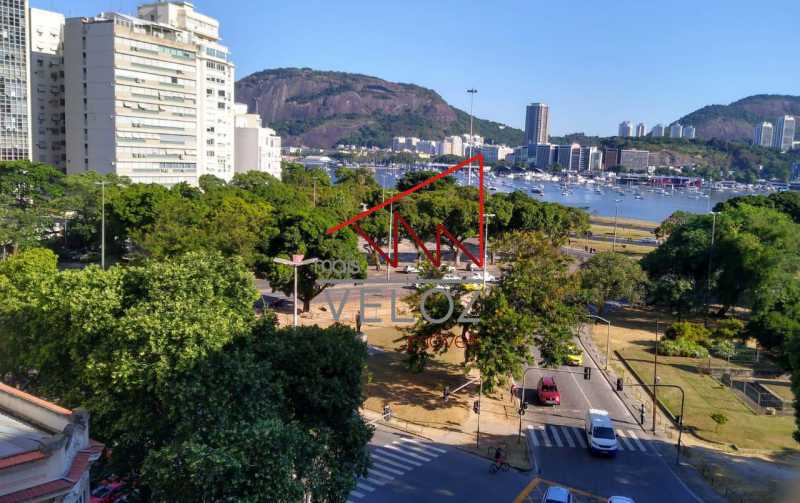 Apartamento à venda com 3 quartos, 123m² - Foto 2