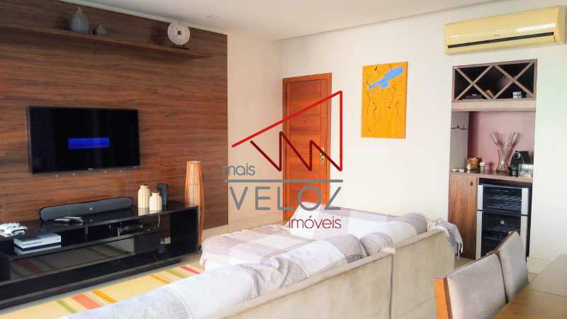 Apartamento à venda com 3 quartos, 123m² - Foto 10