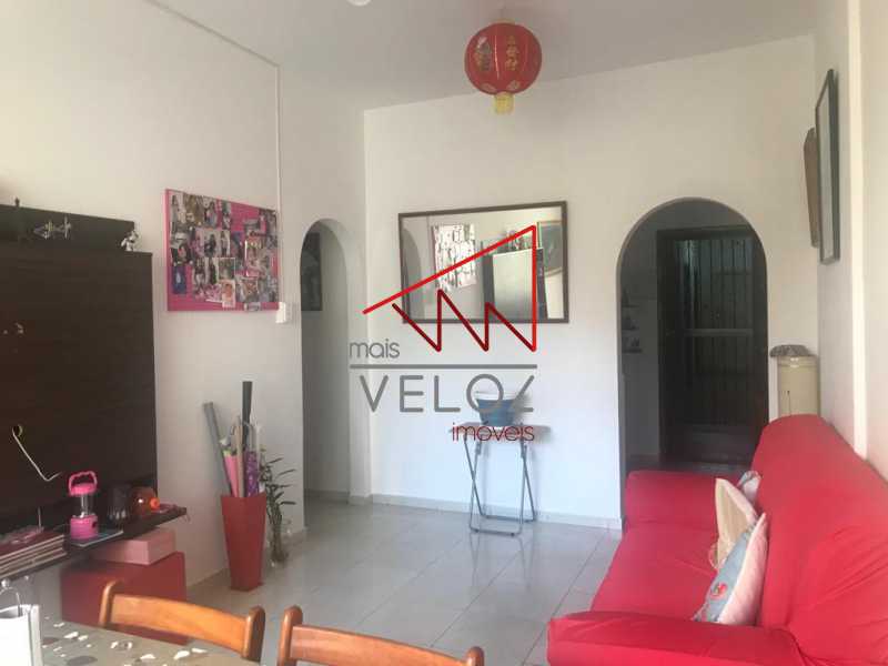 Apartamento à venda com 1 quarto, 43m² - Foto 2