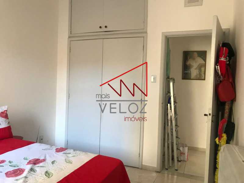 Apartamento à venda com 1 quarto, 43m² - Foto 10