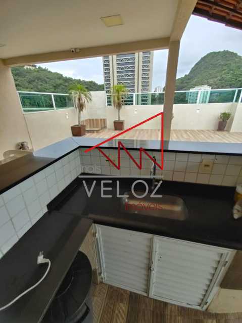 Apartamento à venda com 1 quarto, 40m² - Foto 17