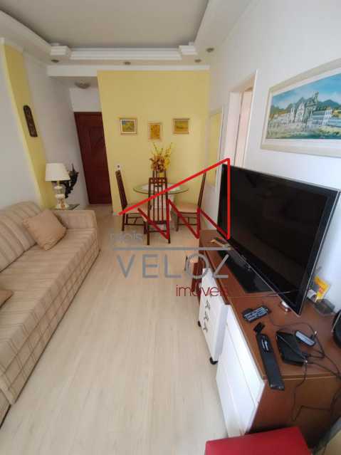 Apartamento à venda com 1 quarto, 40m² - Foto 20