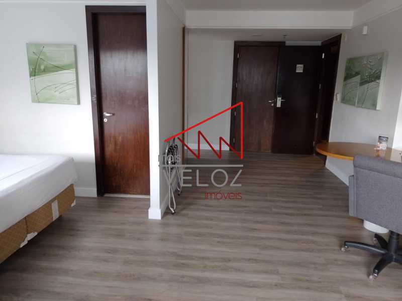 Apartamento à venda com 1 quarto, 44m² - Foto 14