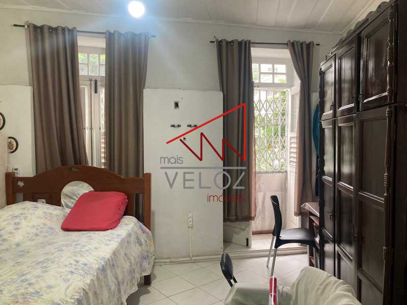 Casa à venda com 2 quartos, 125m² - Foto 3