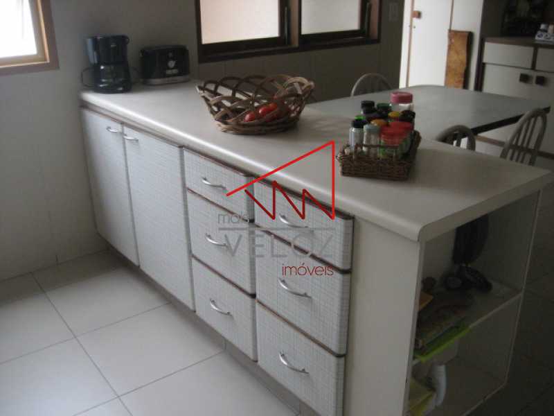 Cobertura, 4 quartos, 257 m² - Foto 9