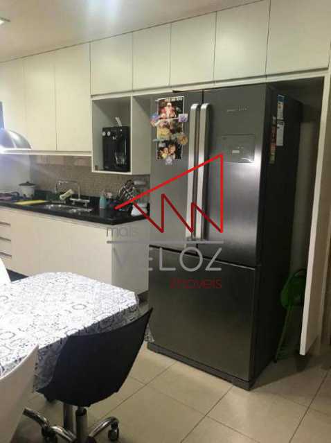 Apartamento à venda com 4 quartos, 200m² - Foto 12