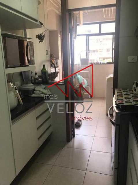 Apartamento à venda com 4 quartos, 200m² - Foto 15