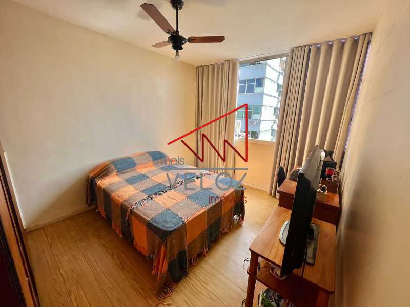 Apartamento à venda com 3 quartos, 94m² - Foto 15